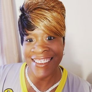 Meet your Posher, Dona